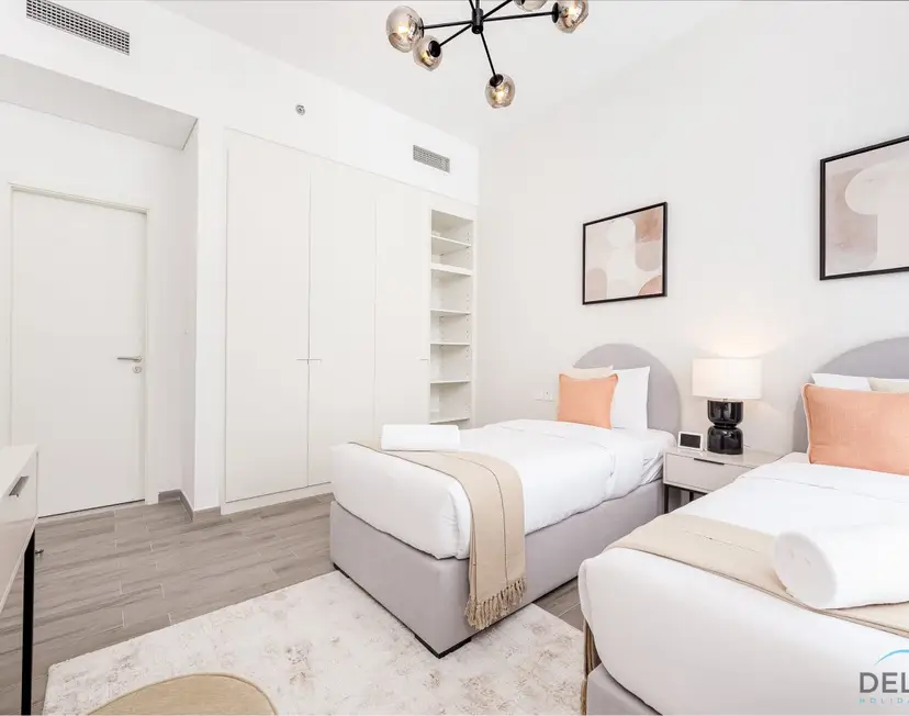 Lovely 2-Bedroom Apartment at Belgravia Square — JVC — photo 31