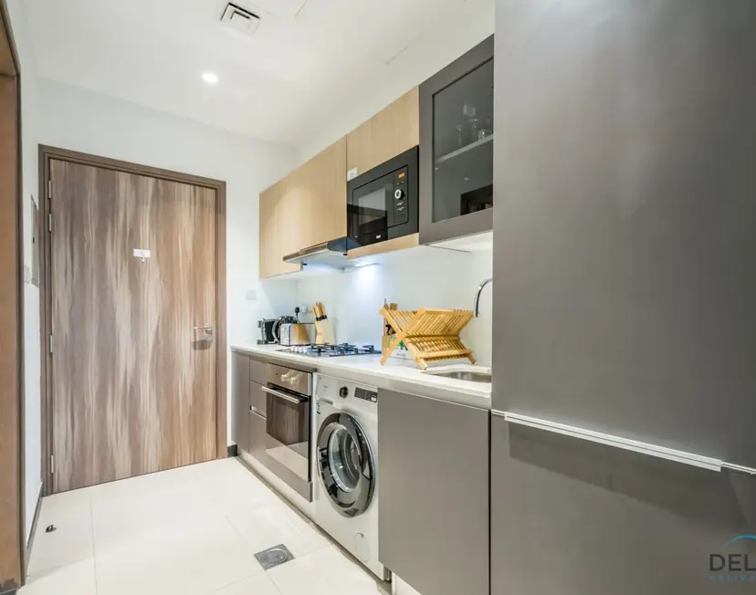 Modern Loft-Style Studio at Aria Residence — JVC — photo 16