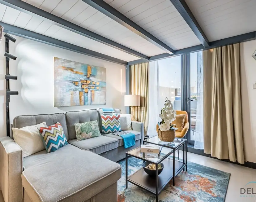Modern Loft-Style Studio at Aria Residence — JVC — photo 2