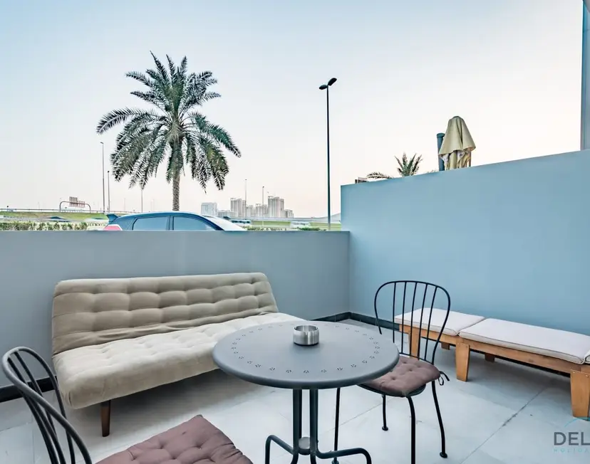 Modern Loft-Style Studio at Aria Residence — JVC — photo 3