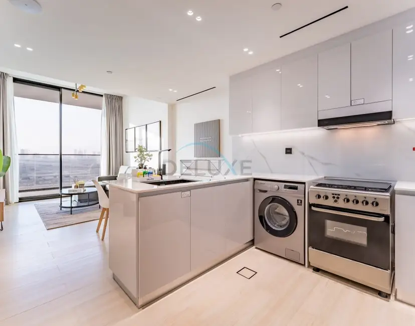 Close Proximity to Leisure Areas and City View 1-Bedroom — JVC — photo 6