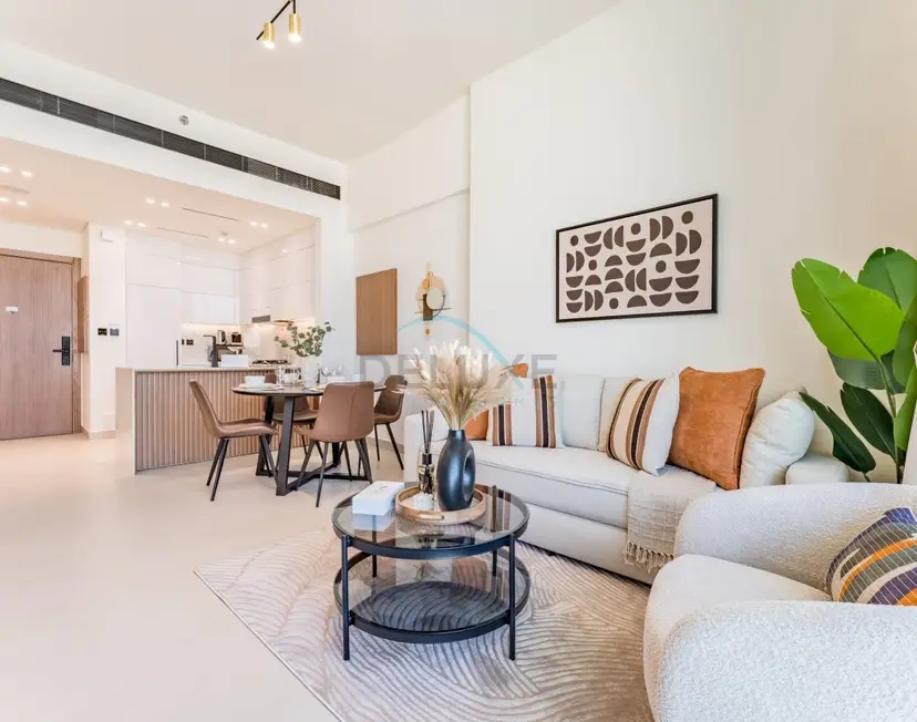City Views 1-Bedroom Near Community Park with Private Balcony — JVC — photo 6