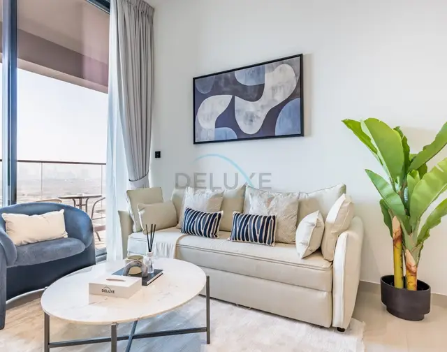 Skyline-View 1-Bedroom with Balcony,Minutes to Downtown and Marina — JVC