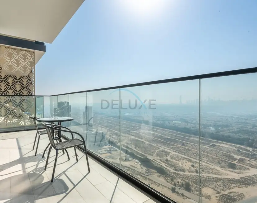 High-Rise 1-Bedroom with Lake and City Views Easy Access to Downtown — JVC — photo 2