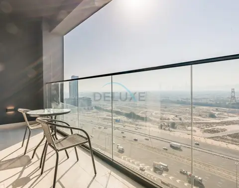 Skyline-View 1-Bedroom with Balcony,Minutes to Downtown and Marina — JVC — photo 3