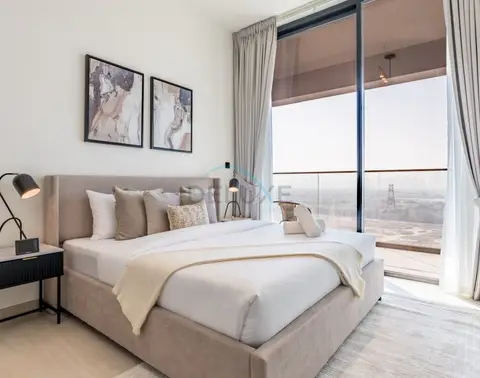 Skyline-View 1-Bedroom with Balcony,Minutes to Downtown and Marina — JVC — photo 5