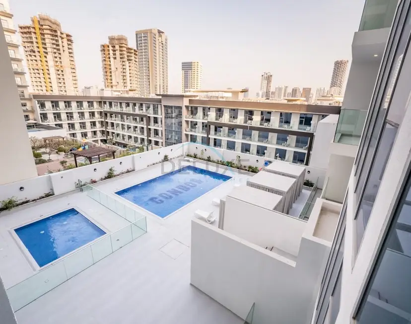Pool View Studio with Balcony Close to Mall, Concept 7 Residences — JVC — photo 5