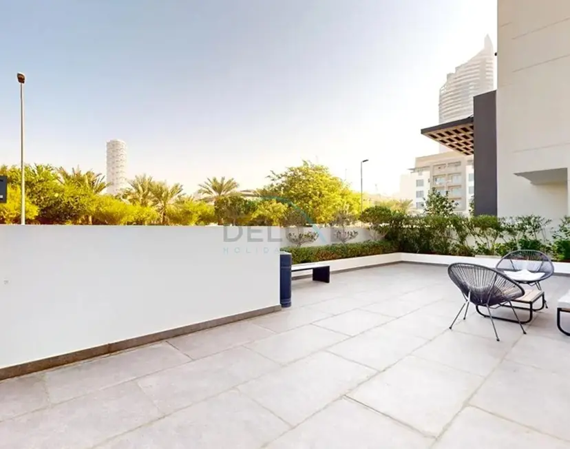 Near The Mall and Steps from the Park, Hyati Avenue — JVC — photo 20
