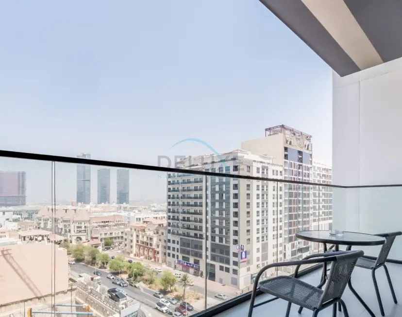 Community Views 1-Bedroom Next to Mall and Park, Binghatti Amber — JVC — photo 2