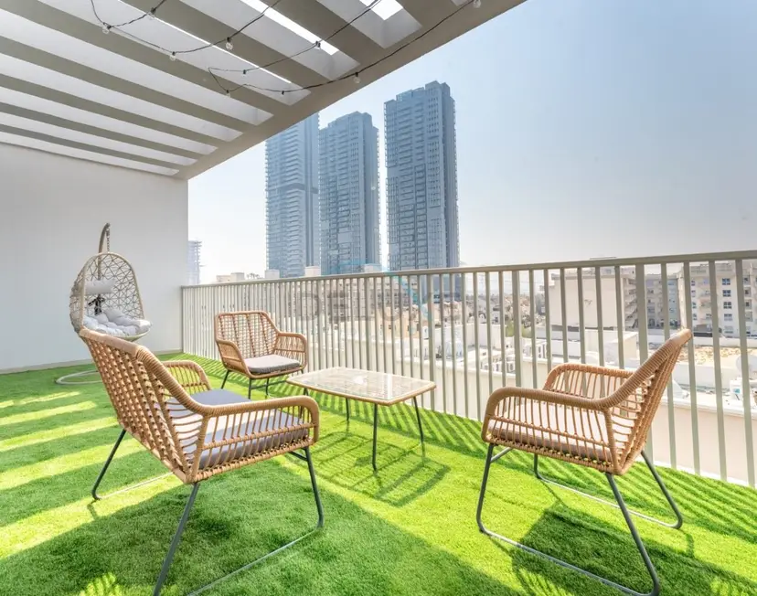New 1-Bedroom with 2 Balconies Near Circle Mall, Luma22 West Tower — JVC — photo 20