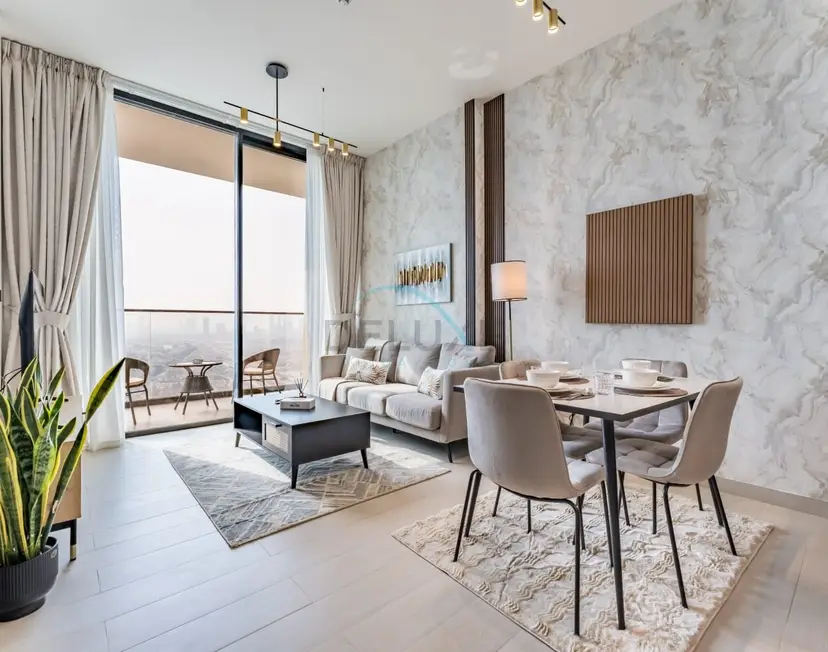 Sky Level 1-Bedroom with Lake View and City Glimpse — JVC — photo 10