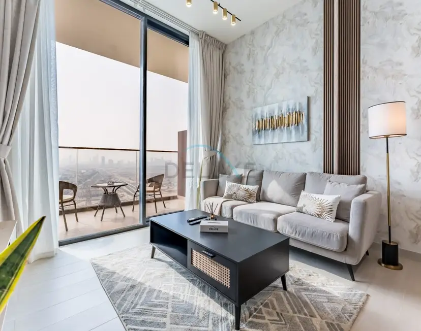 Sky Level 1-Bedroom with Lake View and City Glimpse — JVC — photo 1