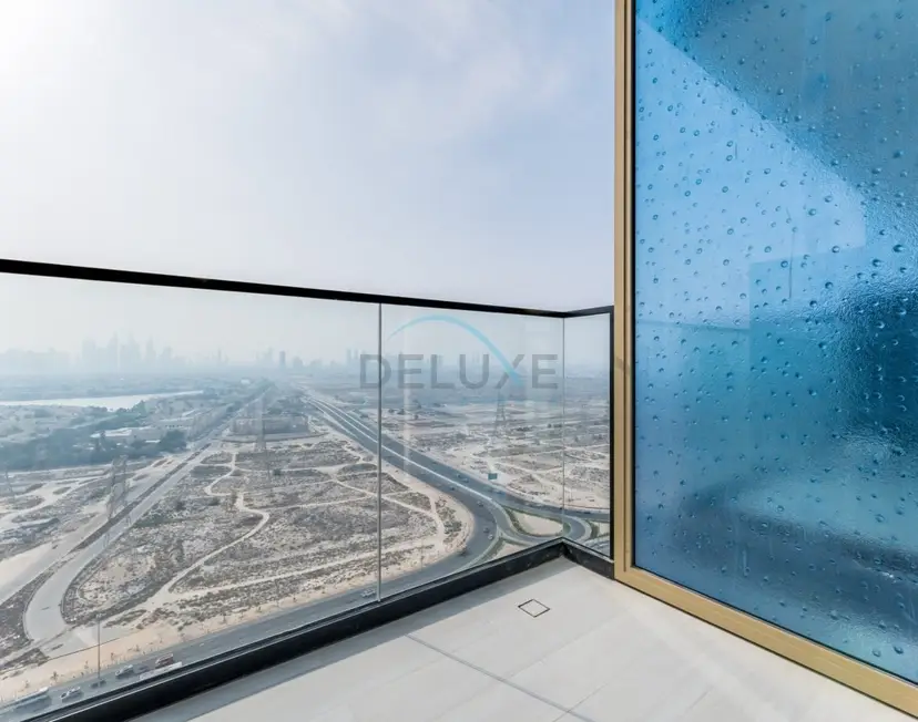 Sky Level 1-Bedroom with Lake View and City Glimpse — JVC — photo 15
