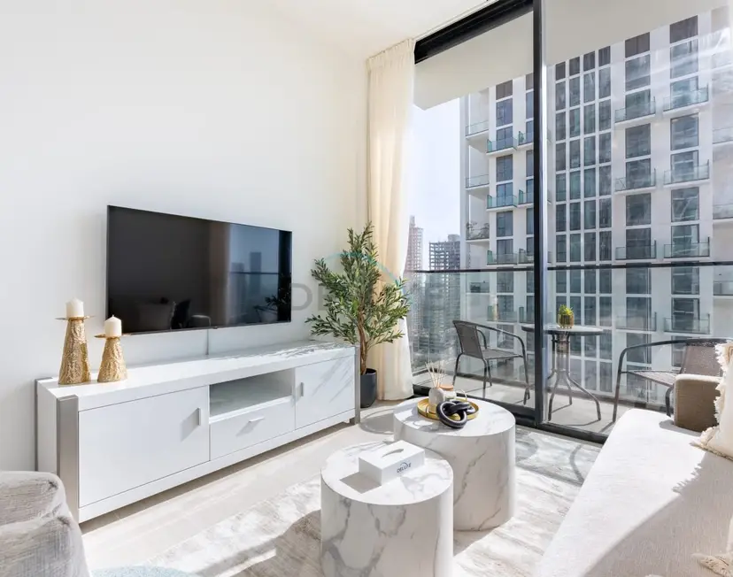 Modern 2-Bedroom with Private Pool — JVC — photo 4