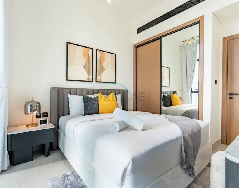 Modern 2-Bedroom with Private Pool — JVC — photo 11