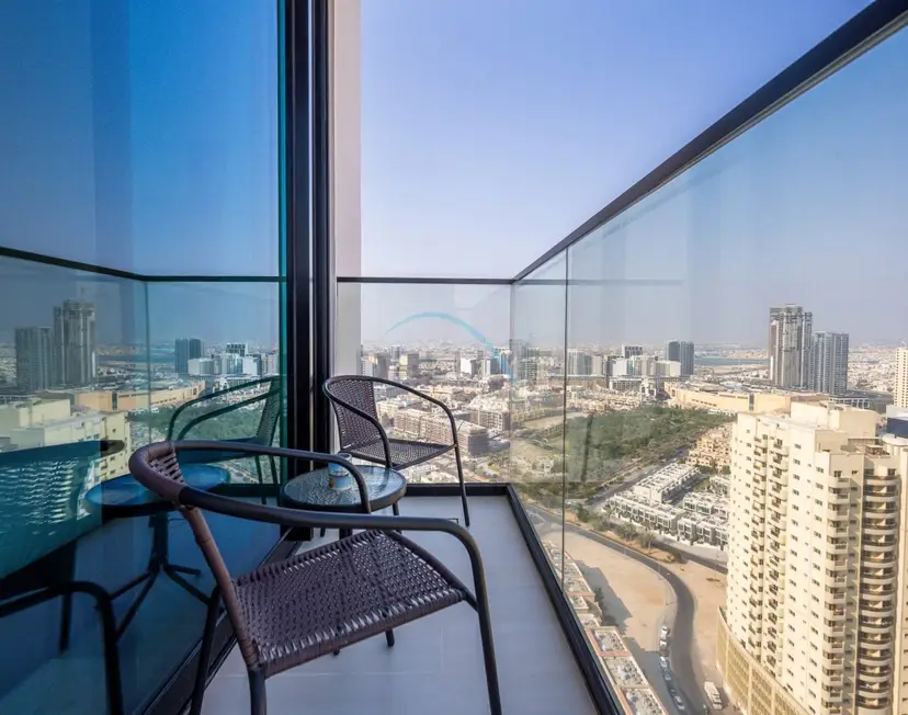 Modern Studio on High Floor with Stunning City Views near Circle Mall — JVC — photo 11