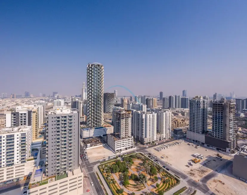 Modern Studio on High Floor with Stunning City Views near Circle Mall — JVC — photo 12