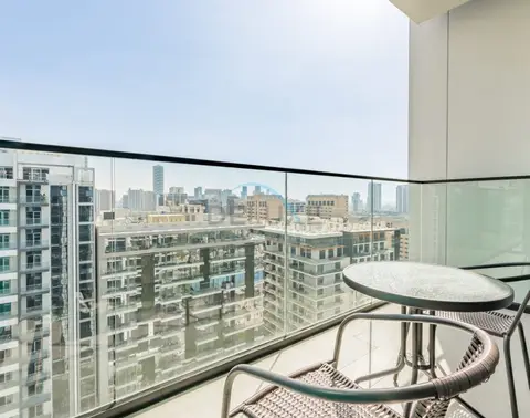 Studio with Community Views, Steps from Circle Mall and Parks — JVC — photo 4