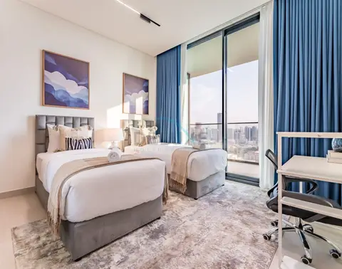 High-Floor 2-Bedroom with Private Pool Overlooking the Community — JVC — photo 5