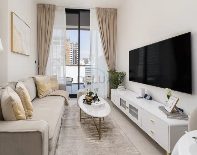 Close to Community Park, Minutes Walk from Circle Mall — JVC