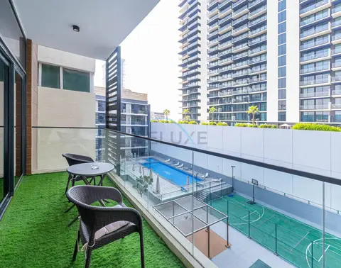 Easy Access to Community Parks and Green Spaces,15 minutes drive — JVC — photo 2