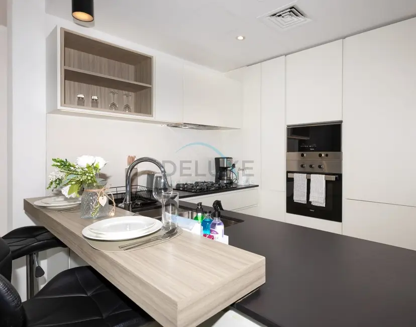 Central Location with Easy Access to Al Khail Road, Near Bus Stops — JVC — photo 8