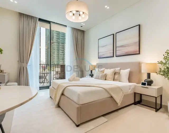 Prime Location, Walking Distance to Circle Mall — JVC
