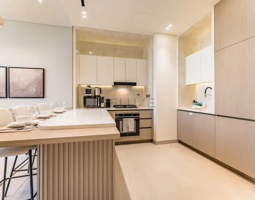 1-Bedroom Oasis Featuring a Private Mini Pool on the Balcony — JVC — photo 7