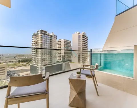 1-Bedroom Oasis Featuring a Private Mini Pool on the Balcony — JVC — photo 4