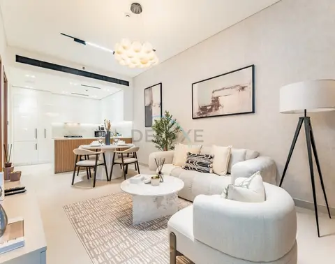 Sky-High 1-Bedroom with Community View — JVC — photo 2