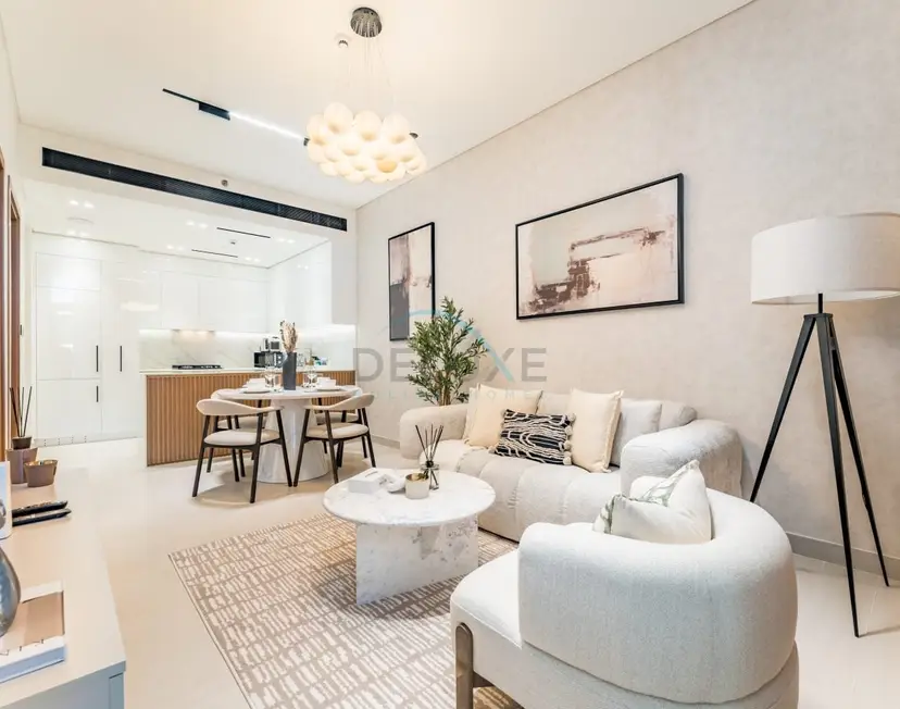 Sky-High 1-Bedroom with Community View — JVC — photo 2
