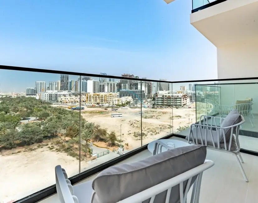 Chic 1-Bedroom Next to a Community Park — JVC — photo 3