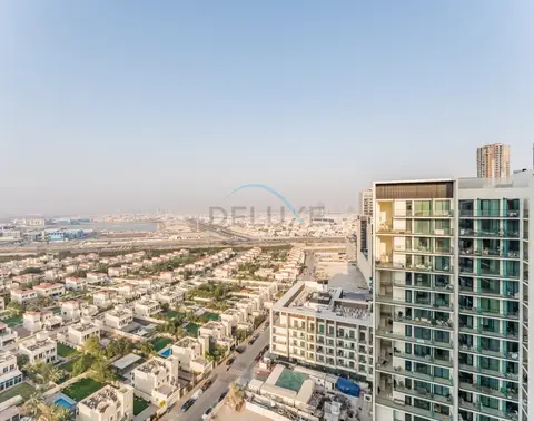 Sky-High 1-Bedroom with Community View — JVC — photo 5