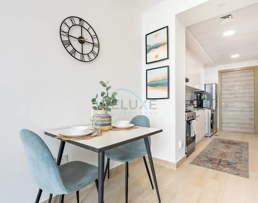 Sky-High Studio, Few Minutes Walk from Circle Mall and Near the Park — JVC — photo 11