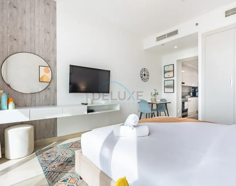 Sky-High Studio, Few Minutes Walk from Circle Mall and Near the Park — JVC — photo 16