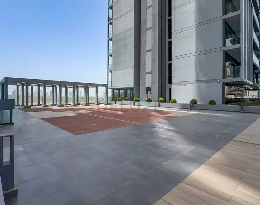 Sky-High Studio, Few Minutes Walk from Circle Mall and Near the Park — JVC — photo 23