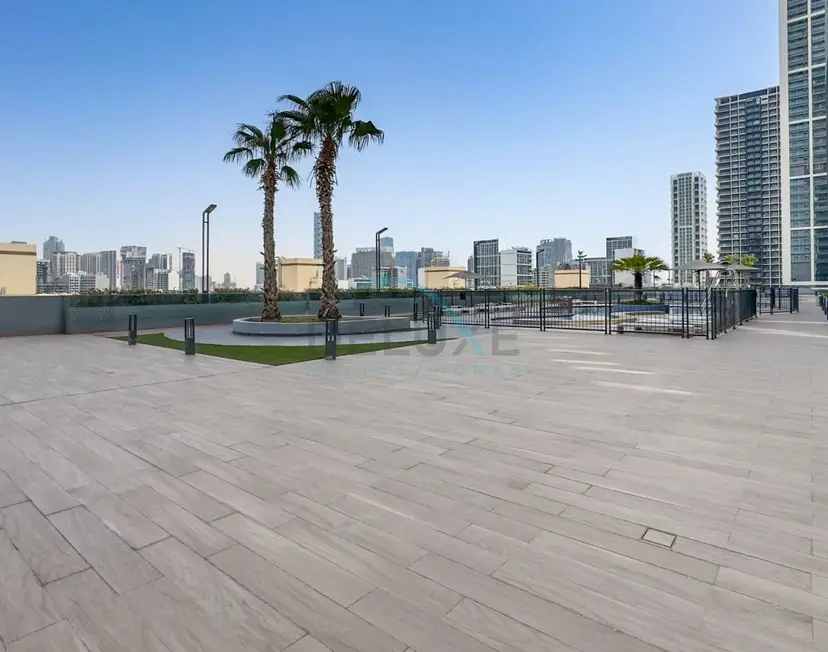 Sky-High Studio, Few Minutes Walk from Circle Mall and Near the Park — JVC — photo 32